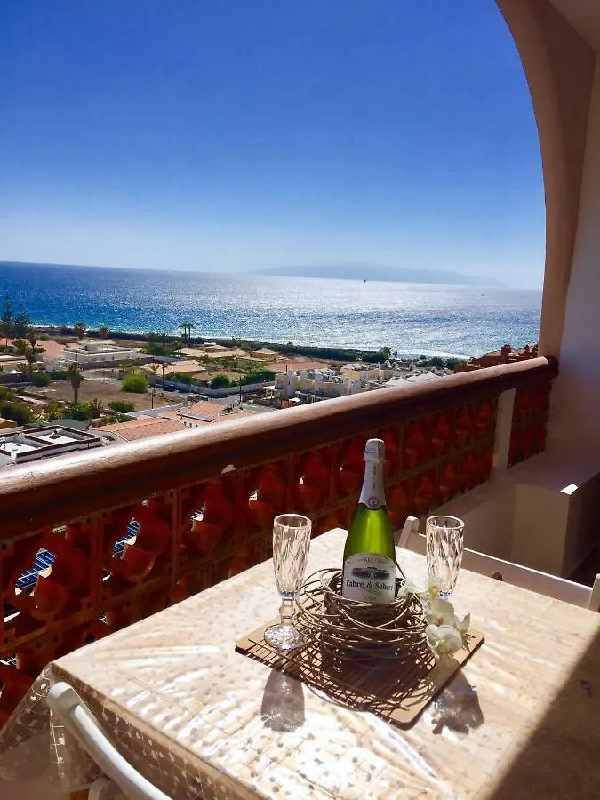Ocean And Sun View In Palm Mar Lejlighed
